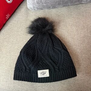 UGG Black Knit Pom-Pom Beanie for Kids 🤍